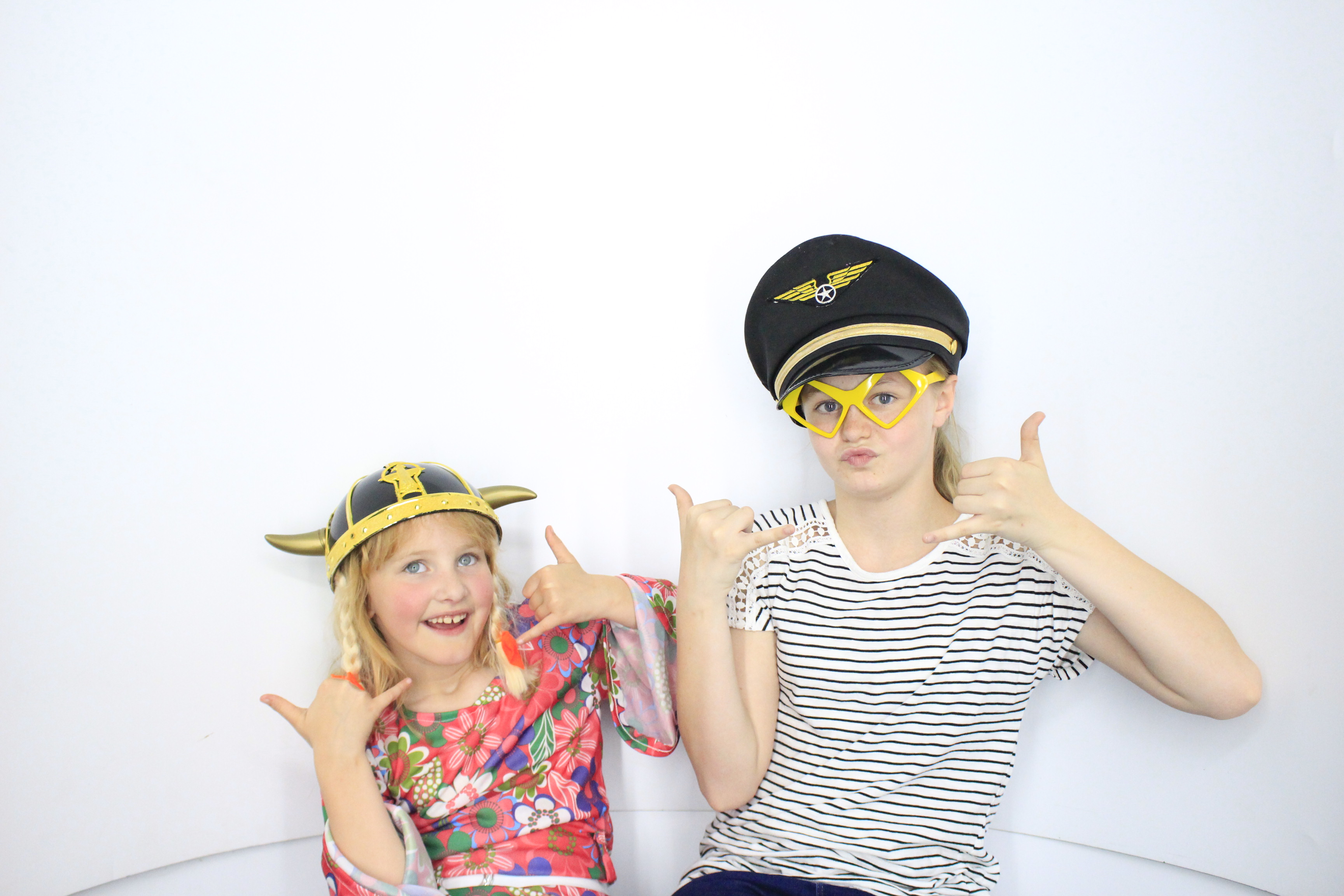 Jodie’s 40th Birthday | View more photos from the event at gallery.myphotoboothexperience.co.uk/u/MyPhotoBoothExperienceLtd/Jodie’s-40th-Birthday